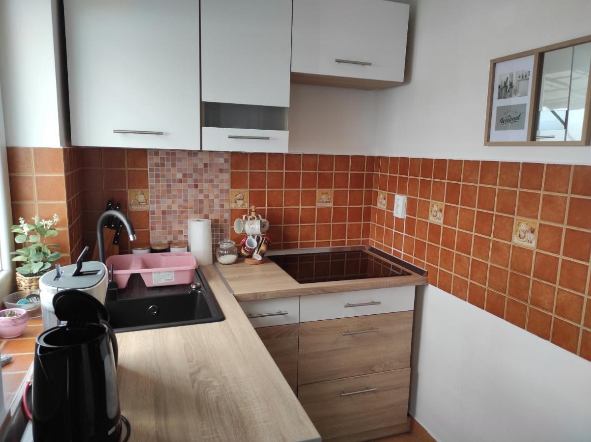 Holiday home Sarga Liliom Vendeghaz